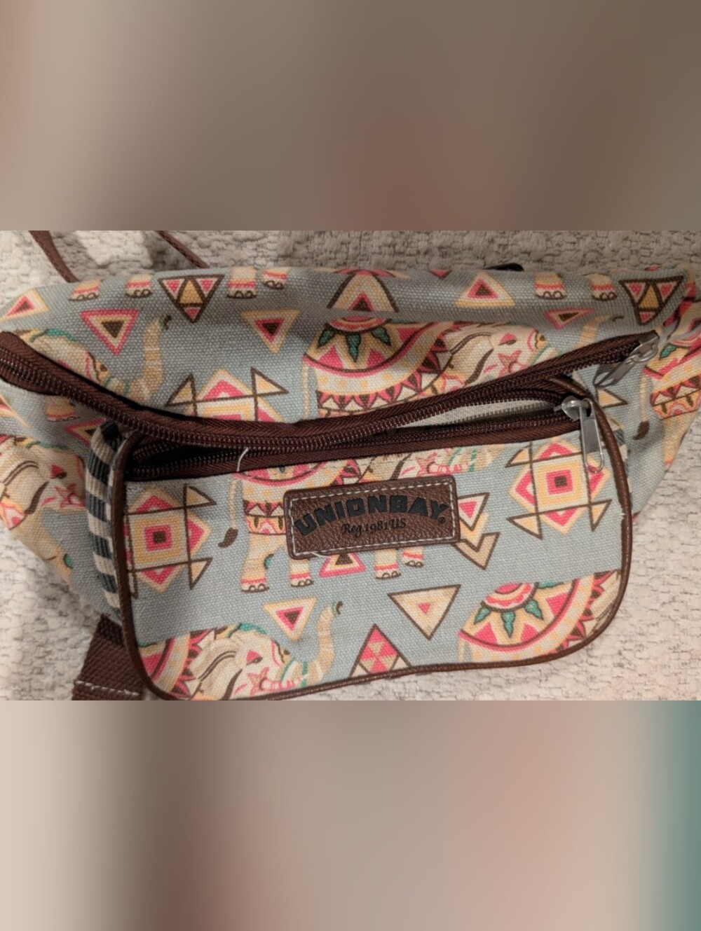 3/$12 🎉 UNIONBAY Canvas Elephant & Geometric PrintWaist Bag -